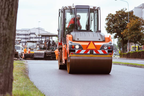 Best Driveway Paving Contractor  in Holland, TX